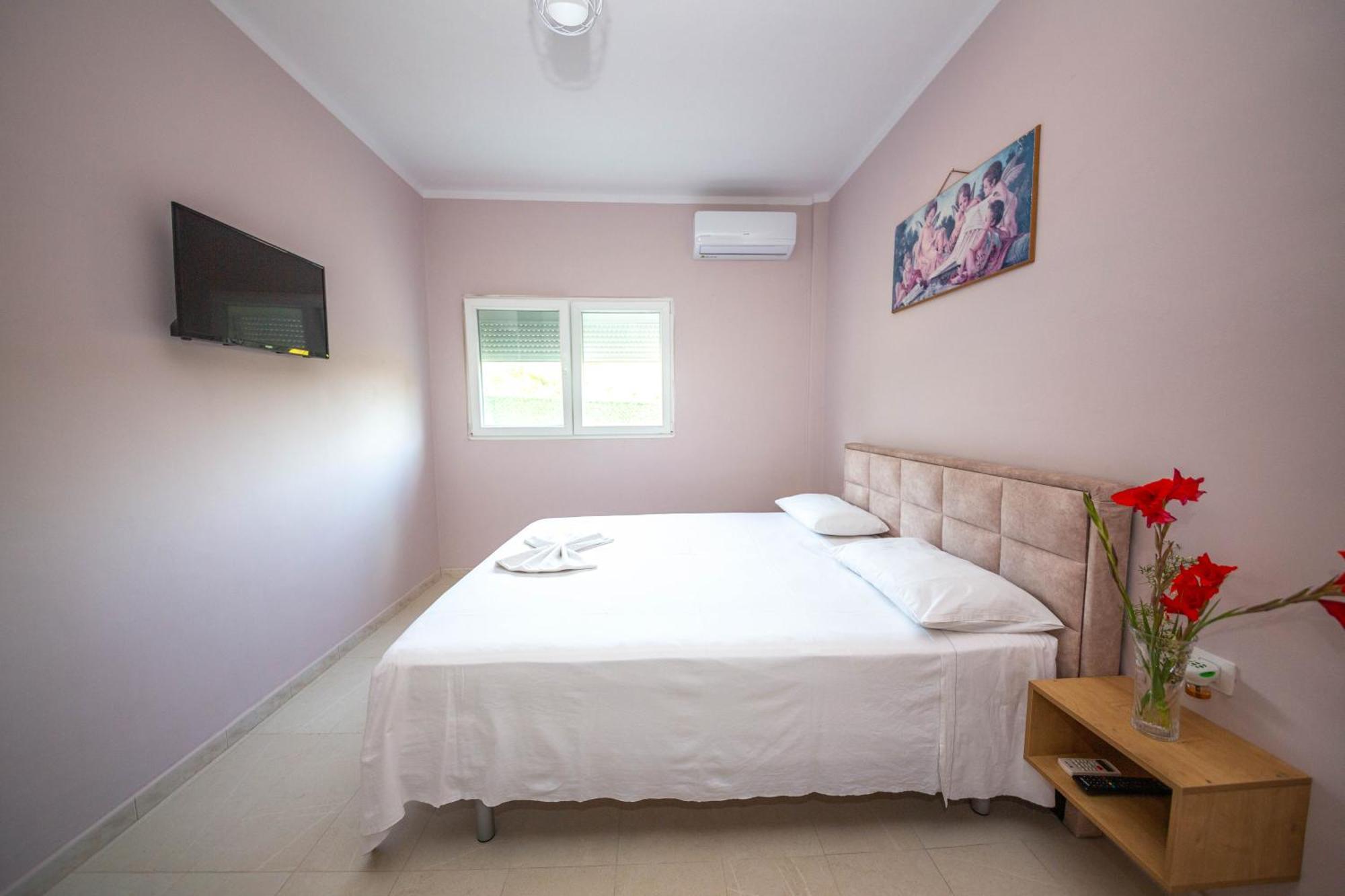 Blu Horizon Hotel Gjipe Дермі Екстер'єр фото