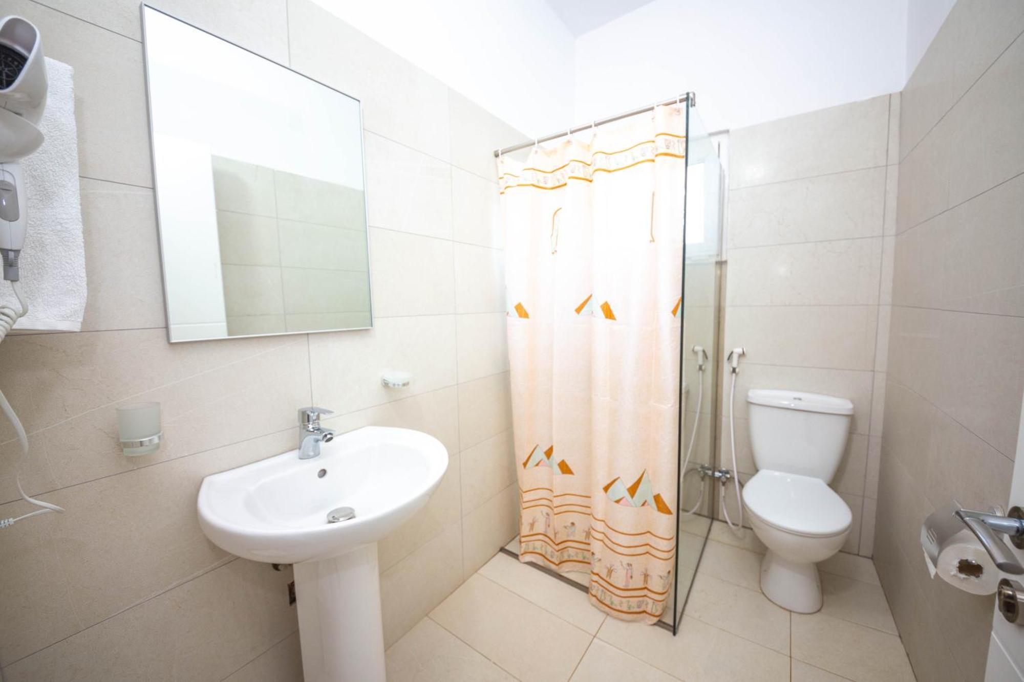 Blu Horizon Hotel Gjipe Дермі Екстер'єр фото