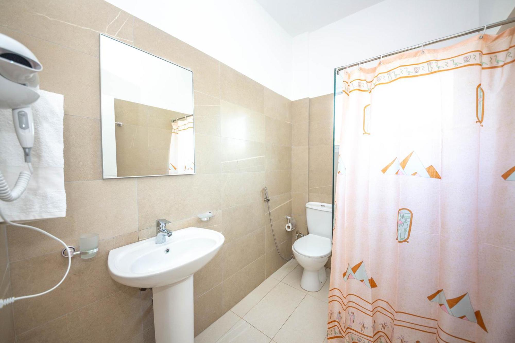 Blu Horizon Hotel Gjipe Дермі Екстер'єр фото